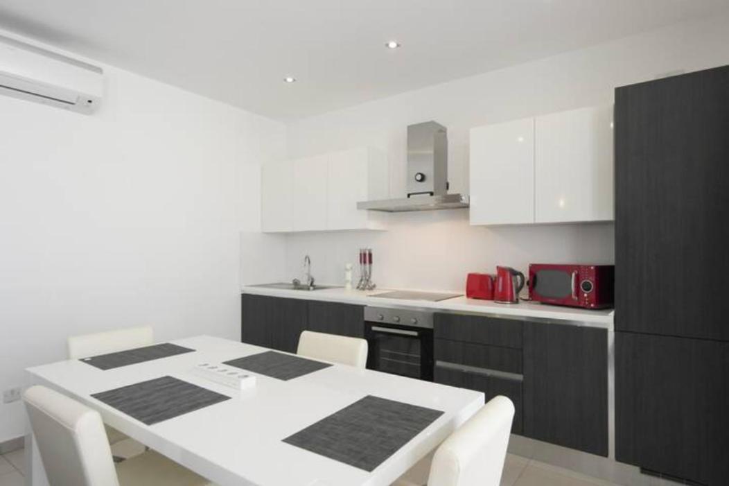 Modern Luxury Penthouse In Perfect Sliema Location Apartment Exterior photo
